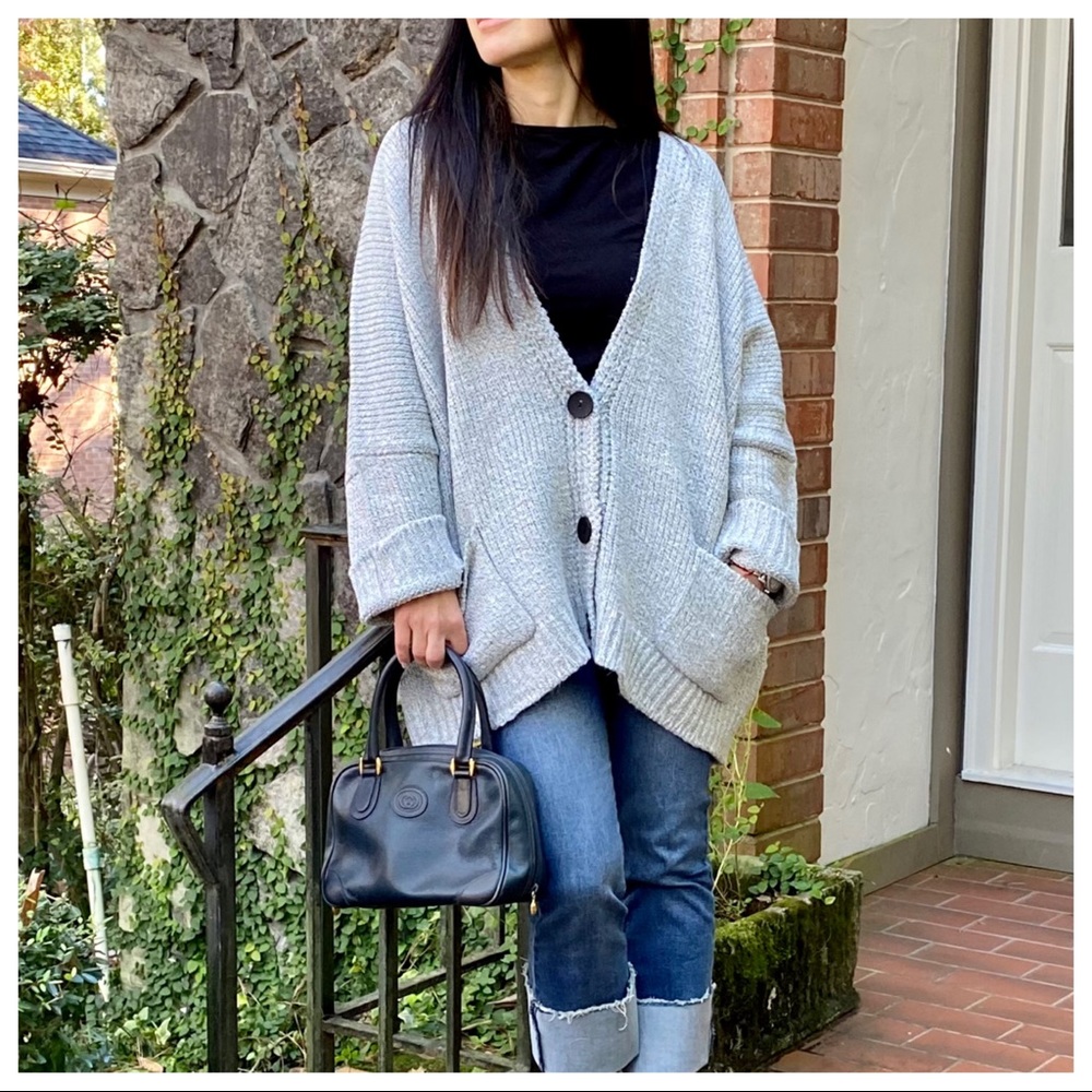 Soft knit sweater cardigan with pockets - Picture 6 of 6